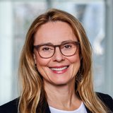 Porträtfoto von Silke Cornelissen, verantwortlich für interne und exterme Kommunikation am Comprehensive Cancer Center ©feelimage